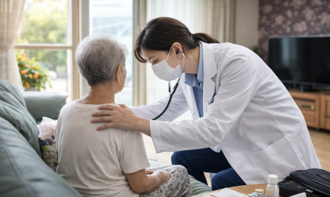 Community-integrated care combines medical, nursing, welfare